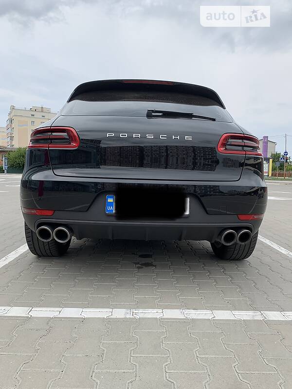 Внедорожник / Кроссовер Porsche Macan 2017 в Киеве