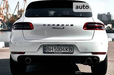 Внедорожник / Кроссовер Porsche Macan 2015 в Запорожье