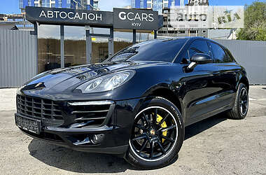Позашляховик / Кросовер Porsche Macan 2015 в Києві