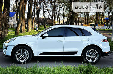 Внедорожник / Кроссовер Porsche Macan 2014 в 