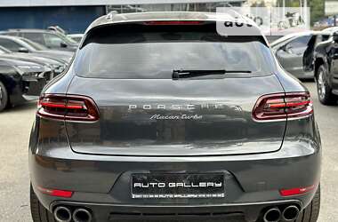 Внедорожник / Кроссовер Porsche Macan 2016 в 