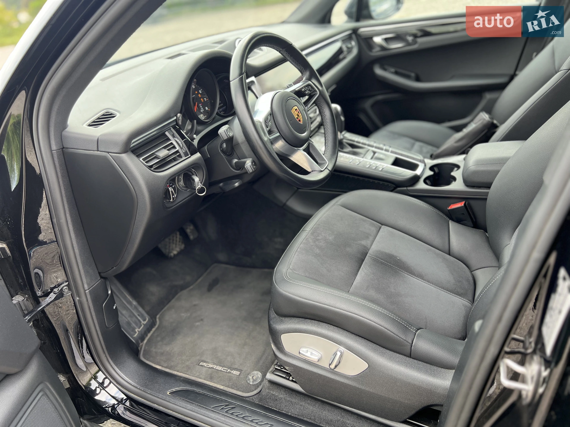 2020 Porsche Macan - мініатюра 41
