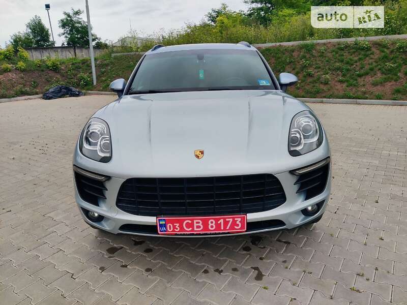 Внедорожник / Кроссовер Porsche Macan 2015 в Киеве фото 10 Внедорожник / Кроссовер Porsche Macan 2015 в Киеве