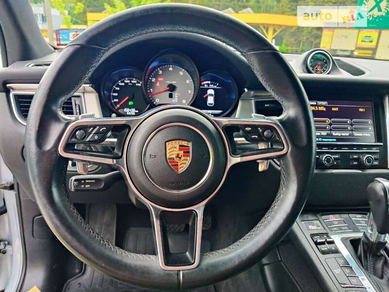 Внедорожник / Кроссовер Porsche Macan 2015 в Киеве фото 19 Внедорожник / Кроссовер Porsche Macan 2015 в Киеве