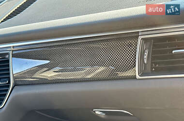 Позашляховик / Кросовер Porsche Macan 2017 в Одесі