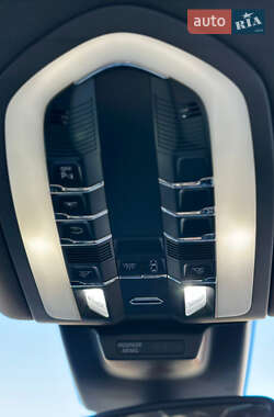 Позашляховик / Кросовер Porsche Macan 2017 в Одесі