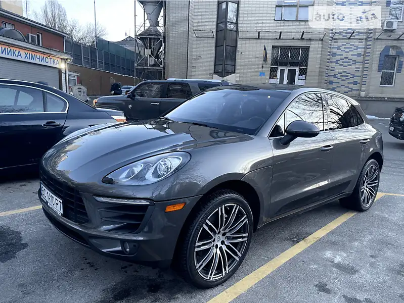 Porsche Macan