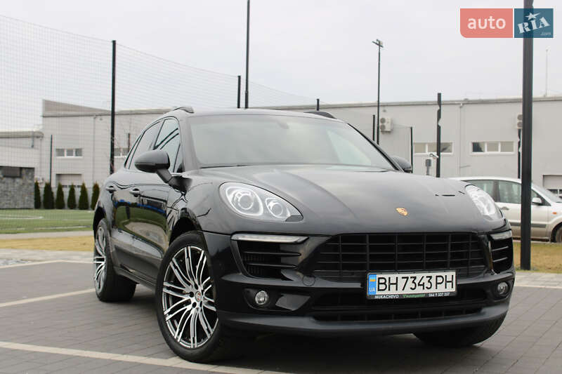 Porsche Macan 2015