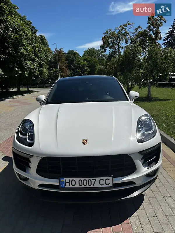 Porsche Macan