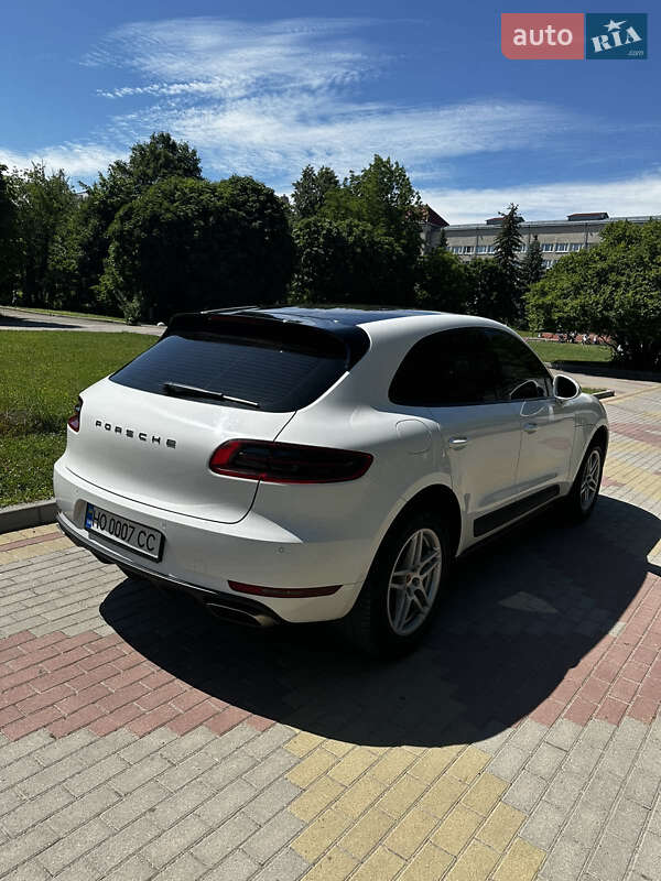 Внедорожник / Кроссовер Porsche Macan 2016 в Тернополе