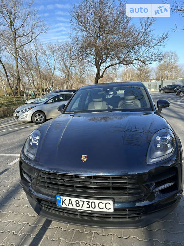 Позашляховик / Кросовер Porsche Macan 2020 в Києві