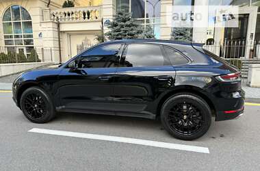Позашляховик / Кросовер Porsche Macan 2020 в Києві