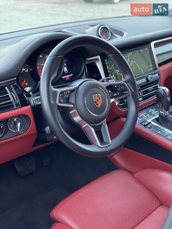 Внедорожник / Кроссовер Porsche Macan 2021 в Львове