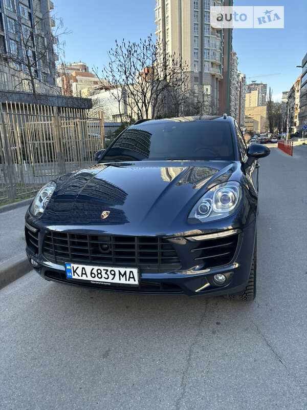 Позашляховик / Кросовер Porsche Macan 2018 в Києві