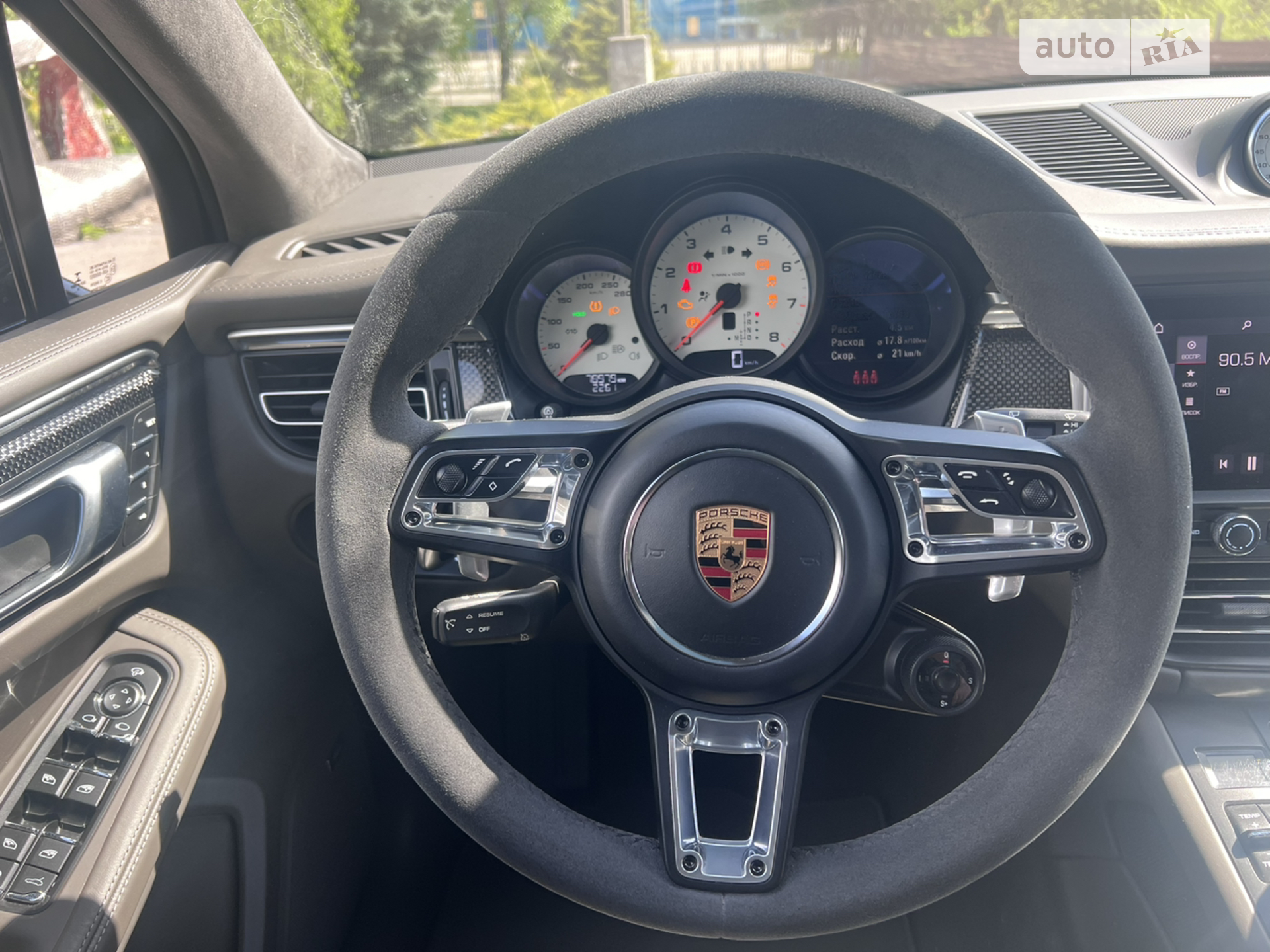 2019 Porsche Macan - мініатюра 16