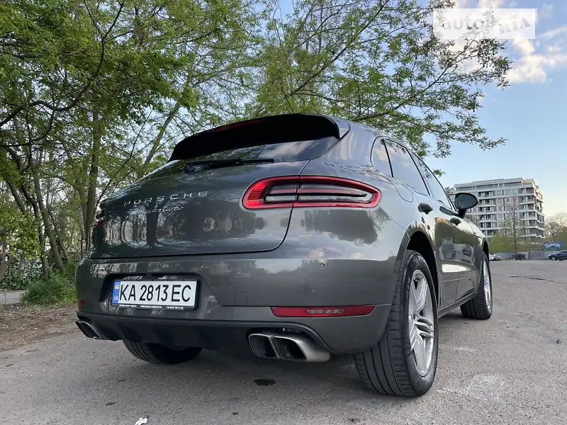 Porsche Macan 2014
