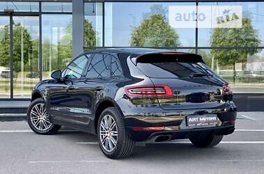 Позашляховик / Кросовер Porsche Macan 2015 в Києві