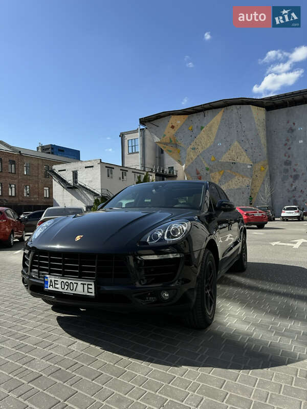 Внедорожник / Кроссовер Porsche Macan 2018 в Днепре фото 7 Внедорожник / Кроссовер Porsche Macan 2018 в Днепре