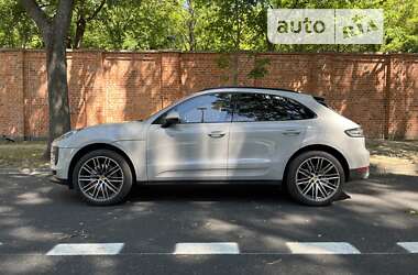 Позашляховик / Кросовер Porsche Macan 2020 в Бучі