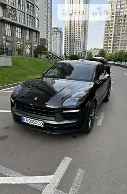 Позашляховик / Кросовер Porsche Macan 2022 в Києві