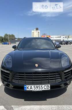 Внедорожник / Кроссовер Porsche Macan 2017 в Киеве