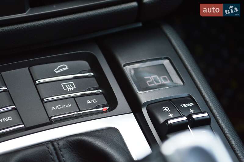 Позашляховик / Кросовер Porsche Macan 2019 в Одесі
