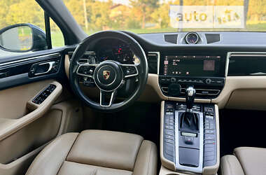 Позашляховик / Кросовер Porsche Macan 2019 в 