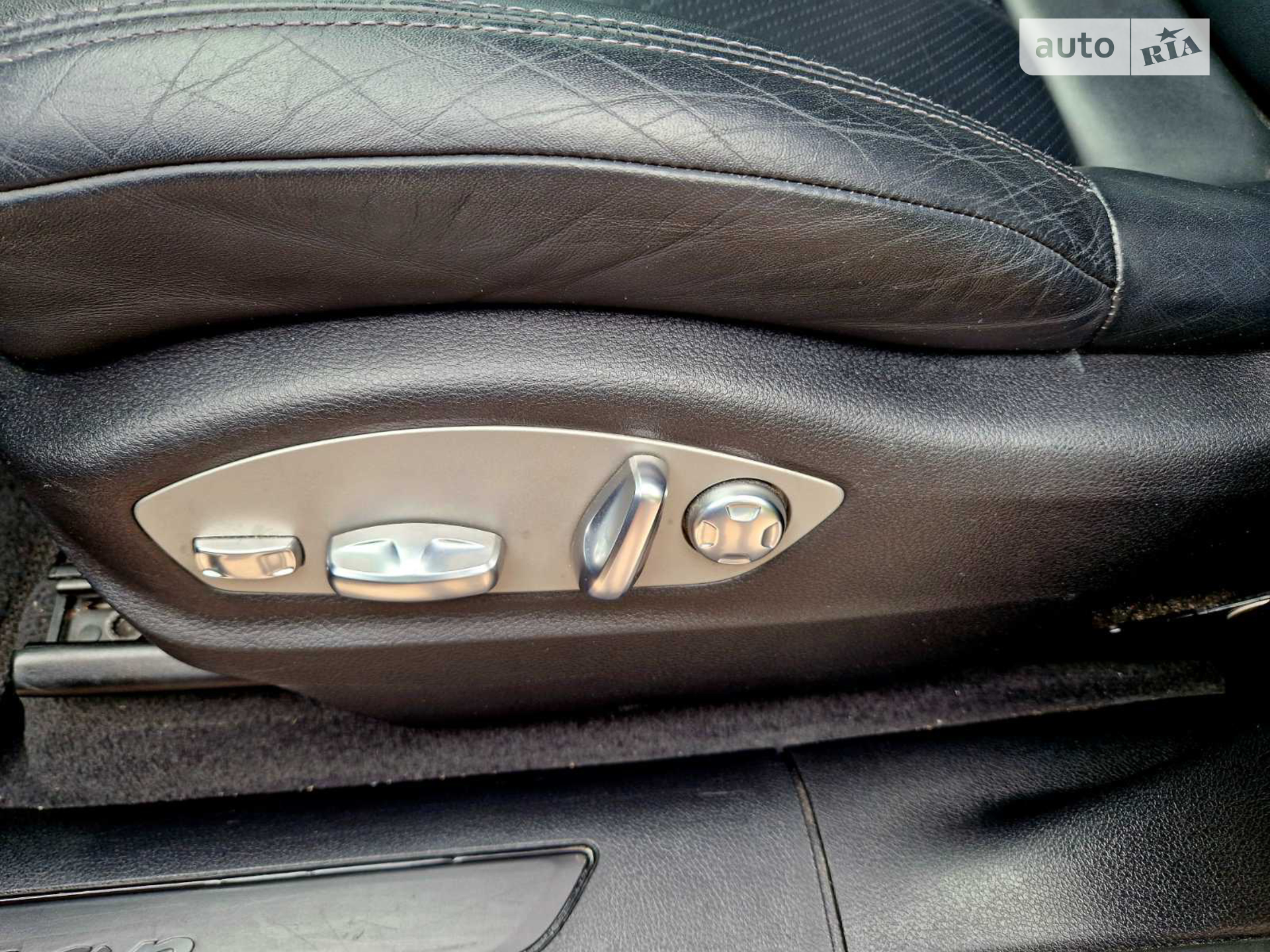 2019 Porsche Macan - мініатюра 28