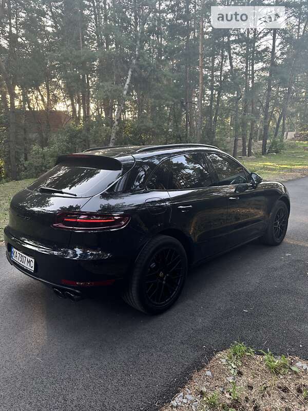 Внедорожник / Кроссовер Porsche Macan 2016 в Днепре