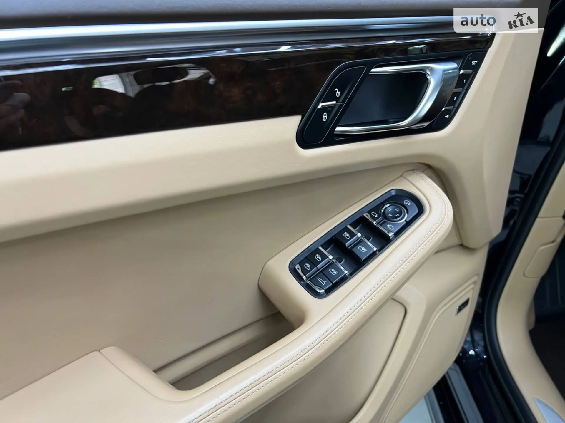 2016 Porsche Macan - мініатюра 20