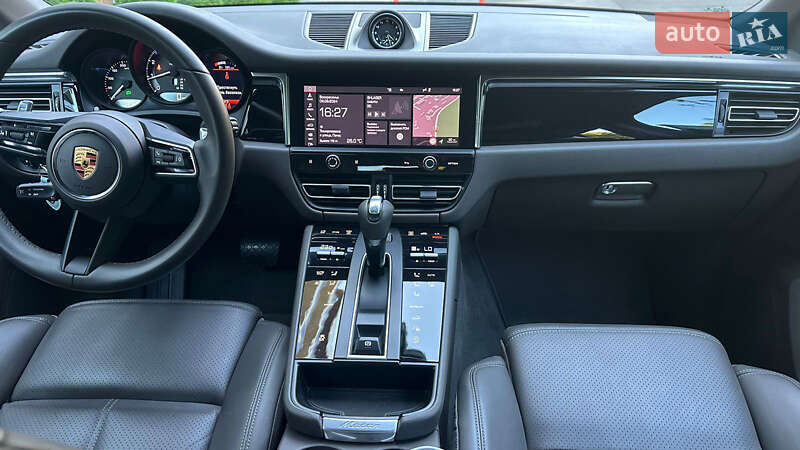 Внедорожник / Кроссовер Porsche Macan 2022 в Киеве