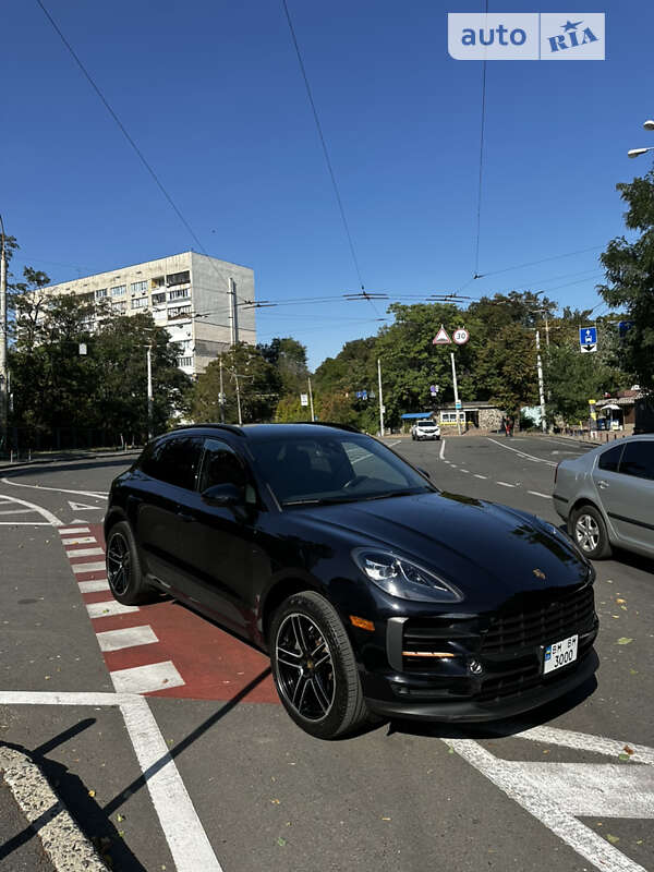 Внедорожник / Кроссовер Porsche Macan 2021 в Киеве