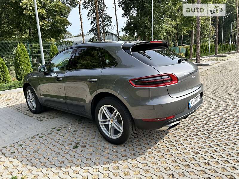 Внедорожник / Кроссовер Porsche Macan 2017 в Харькове