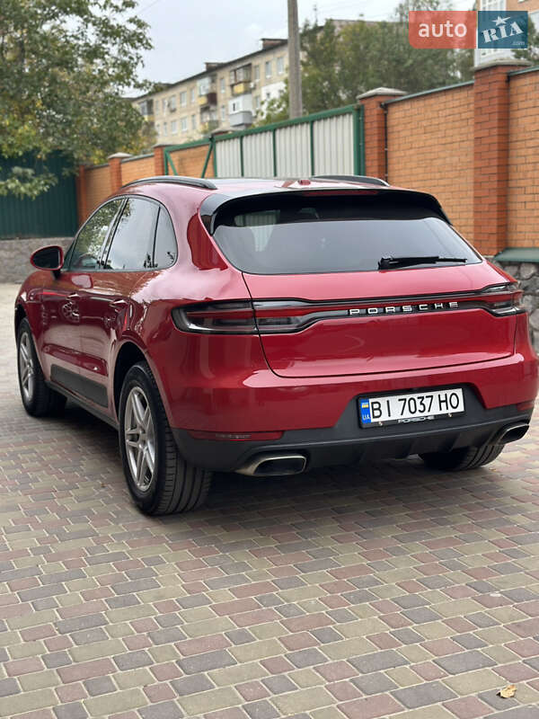 Внедорожник / Кроссовер Porsche Macan 2017 в Полтаве