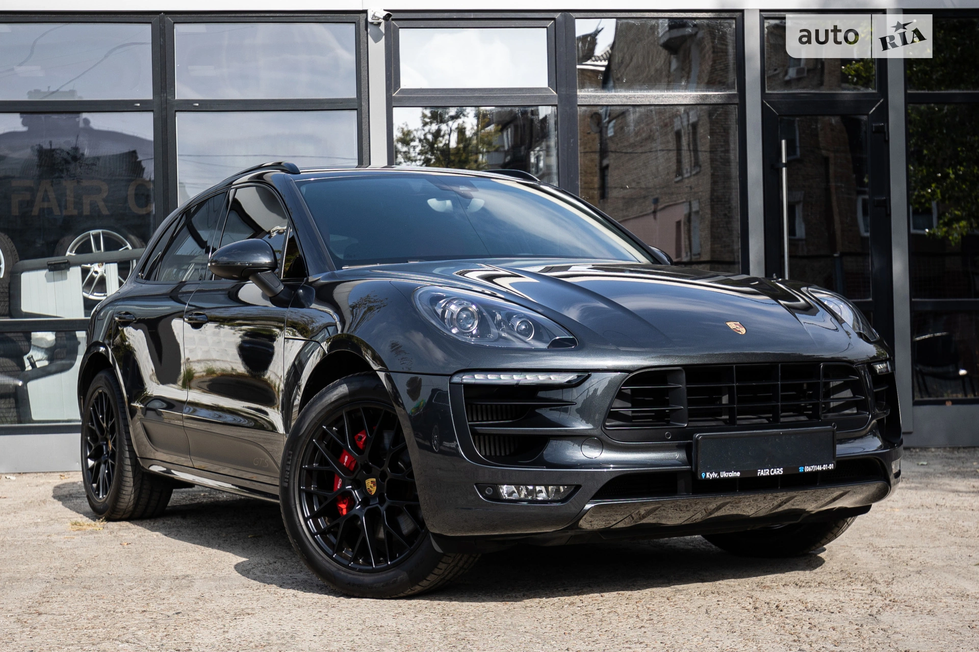 2018 Porsche Macan - мініатюра 3
