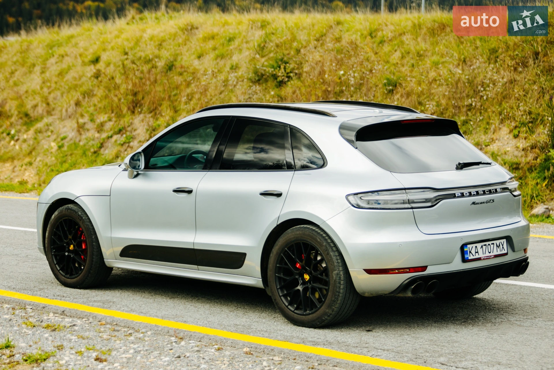 2020 Porsche Macan - мініатюра 6