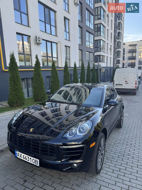 Porsche Macan 2014
