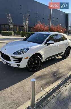 Внедорожник / Кроссовер Porsche Macan 2014 в 