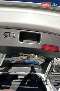 Внедорожник / Кроссовер Porsche Macan 2014 в 