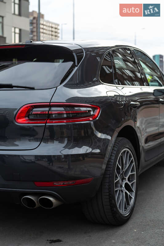 Внедорожник / Кроссовер Porsche Macan 2018 в Киеве фото 9 Внедорожник / Кроссовер Porsche Macan 2018 в Киеве