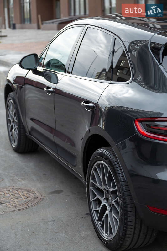 Внедорожник / Кроссовер Porsche Macan 2018 в Киеве фото 24 Внедорожник / Кроссовер Porsche Macan 2018 в Киеве