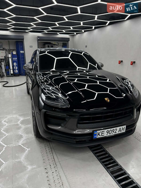Внедорожник / Кроссовер Porsche Macan 2022 в Днепре фото 3 Внедорожник / Кроссовер Porsche Macan 2022 в Днепре