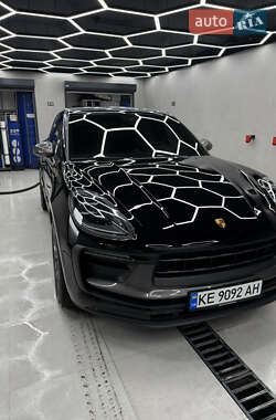 Внедорожник / Кроссовер Porsche Macan 2022 в 