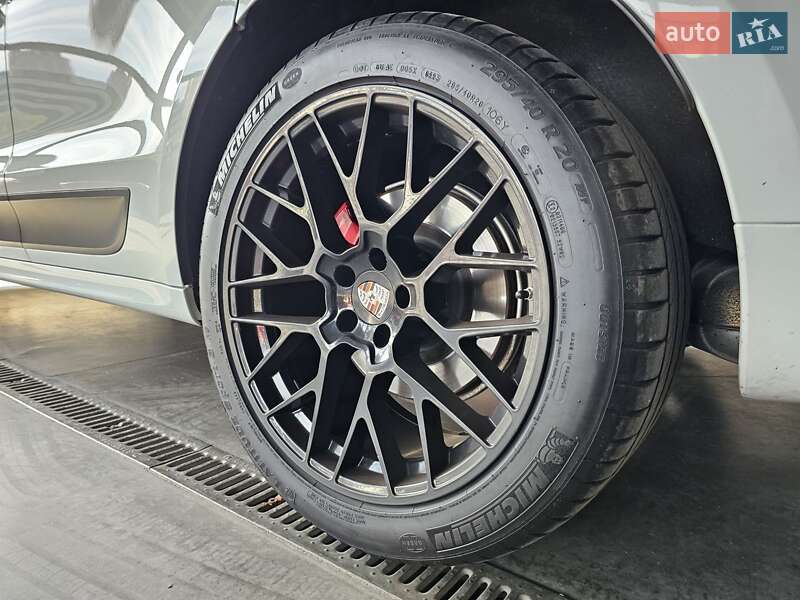 Внедорожник / Кроссовер Porsche Macan 2016 в Киеве фото 6 Внедорожник / Кроссовер Porsche Macan 2016 в Киеве