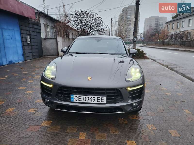 Внедорожник / Кроссовер Porsche Macan 2018 в Киеве