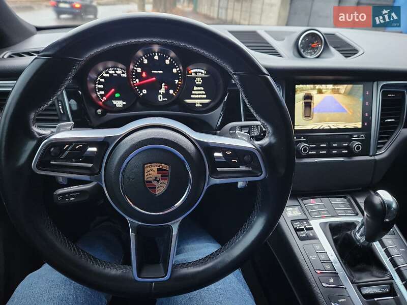Внедорожник / Кроссовер Porsche Macan 2018 в Киеве