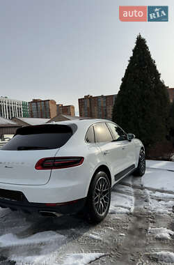 Внедорожник / Кроссовер Porsche Macan 2016 в Днепре