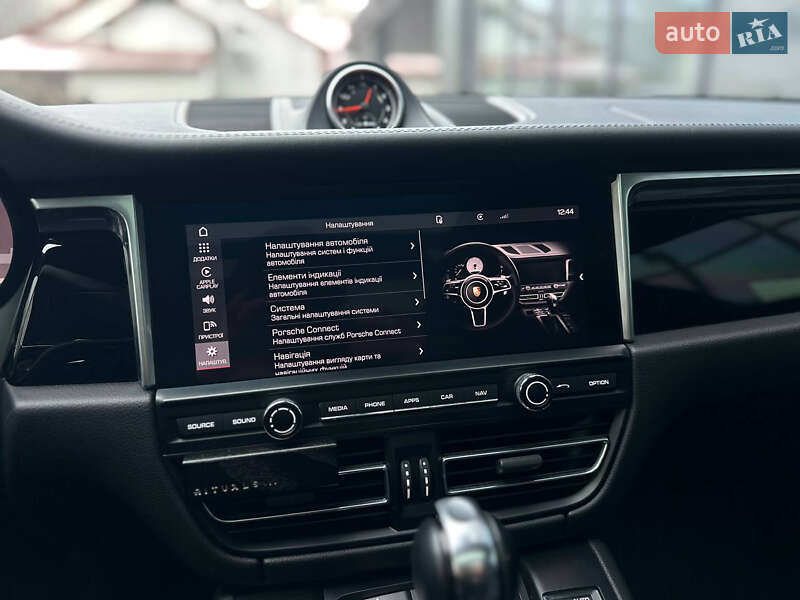 Позашляховик / Кросовер Porsche Macan 2021 в Львові