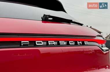 Внедорожник / Кроссовер Porsche Macan 2023 в 