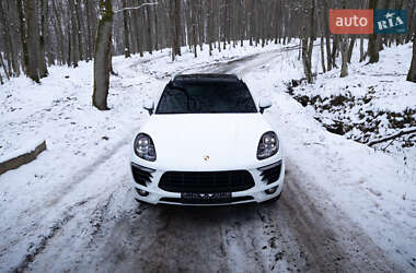 Позашляховик / Кросовер Porsche Macan 2015 в Ужгороді